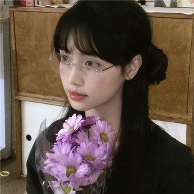 大情人华伦天奴